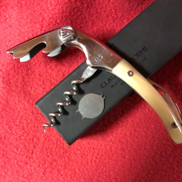 Laguiole Claude Dozorme Corkscrew with Cream Resin Handle - Picture 11 of 13